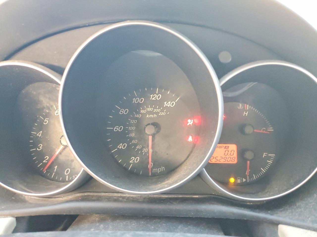 2004 Mazda 3 I