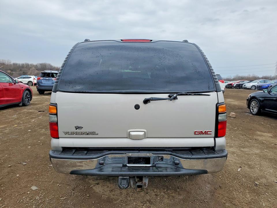 2004 GMC Yukon xl C1500