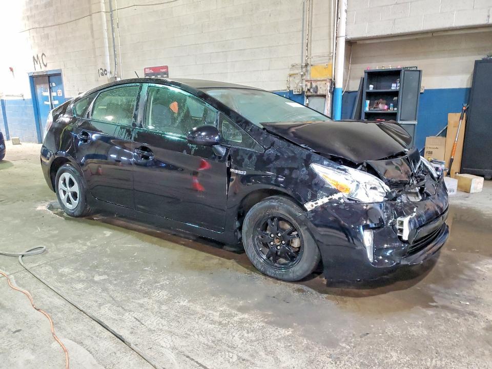2015 Toyota Prius Three