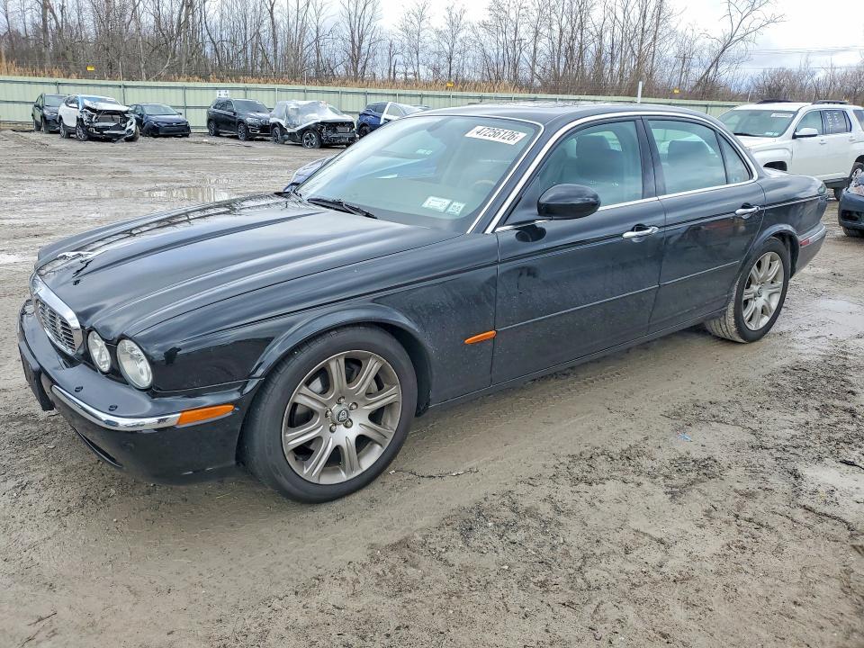 2004 Jaguar XJ8