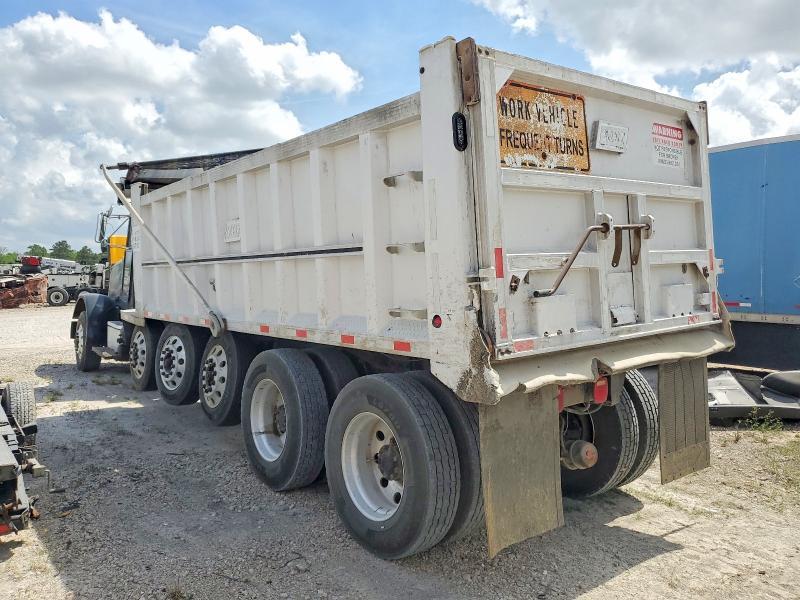 2004 Peterbilt 378 Dump Truck