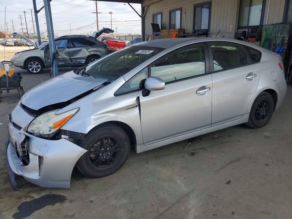 2015 Toyota Prius two