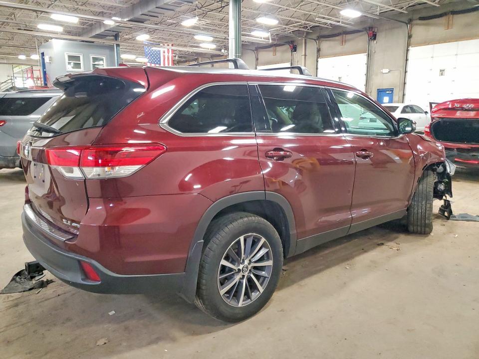 2019 Toyota Highlander xle