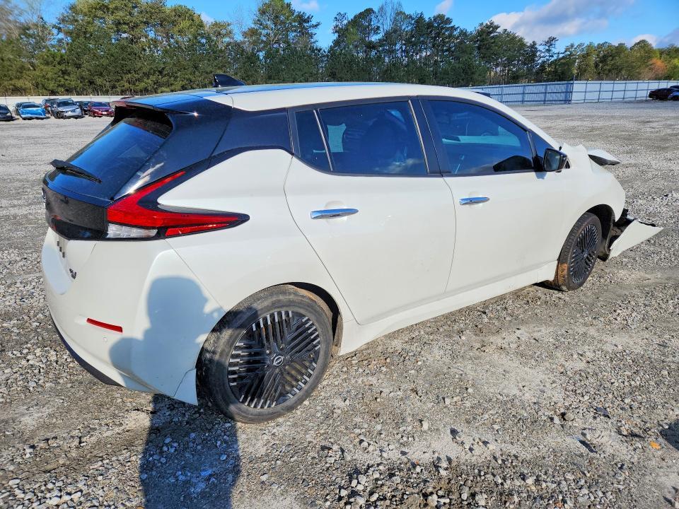 2023 Nissan Leaf sv Plus