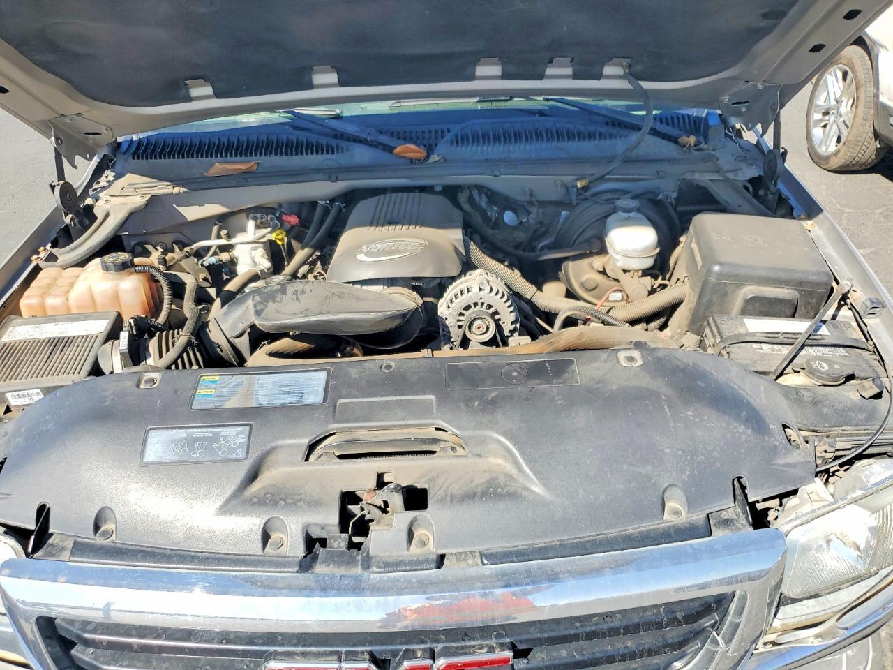 2005 GMC New Sierra C1500