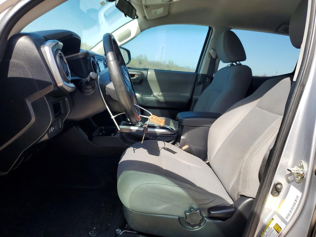 2016 Toyota Tacoma SR5