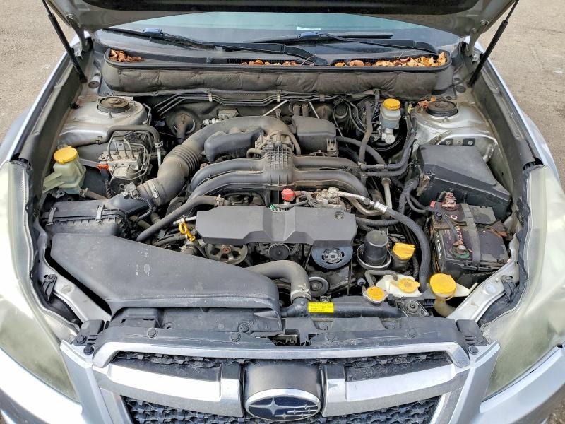 2013 Subaru Legacy 2.5i Premium