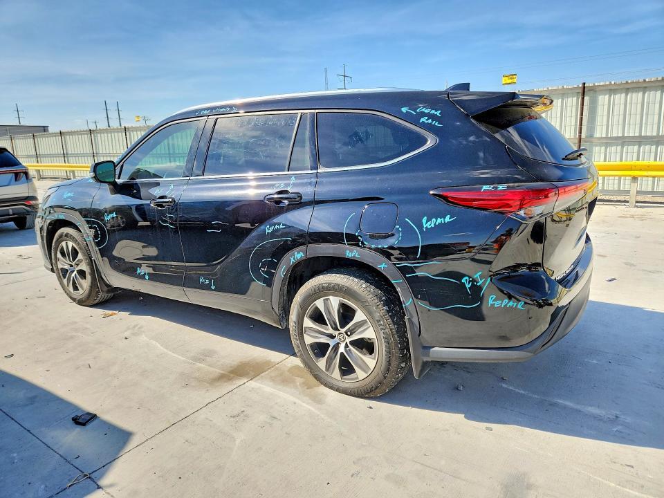 2020 Toyota Highlander xle