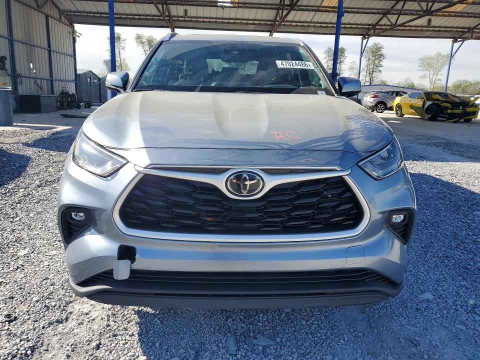 2020 Toyota Highlander xle