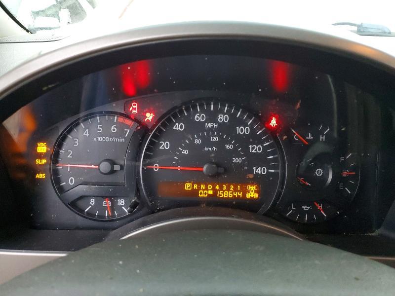 2004 Nissan Titan XE