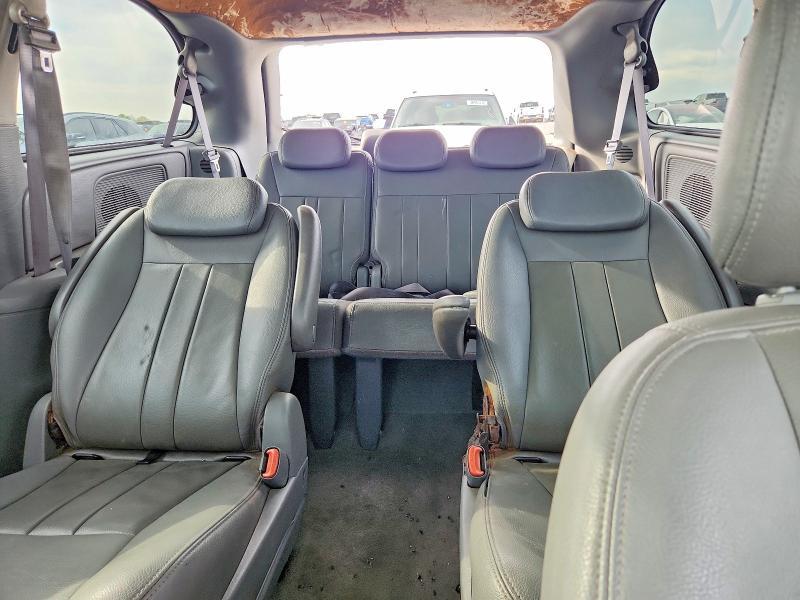 2006 Chrysler Town & Country Touring