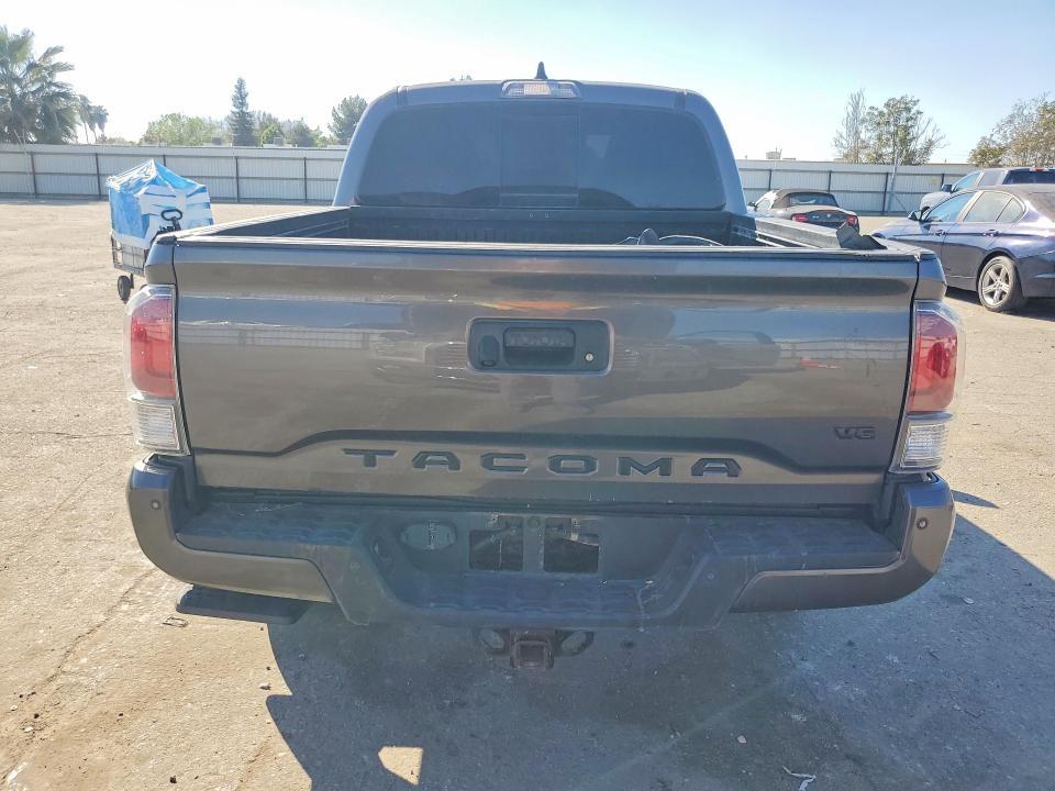 2021 Toyota Tacoma TRD OFF-Road