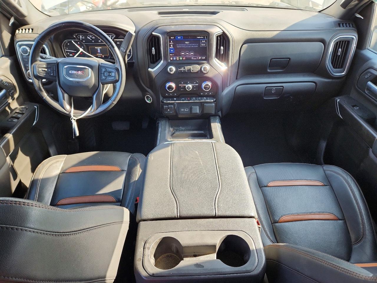 2023 GMC Sierra K2500 AT4