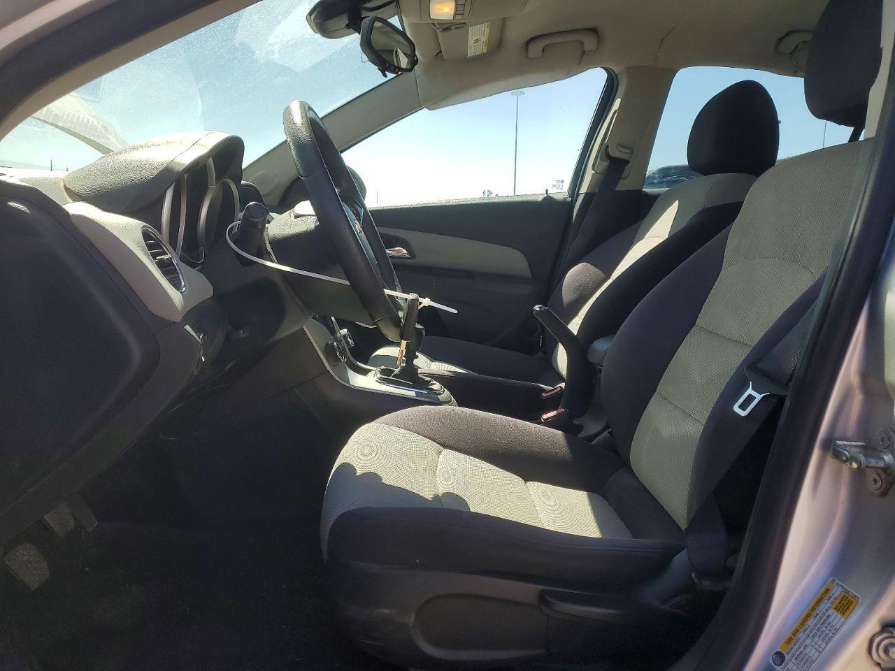 2013 Chevrolet Cruze ls