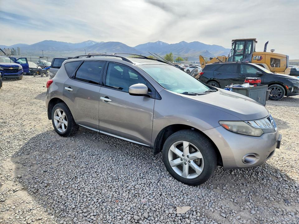 2010 Nissan Murano s