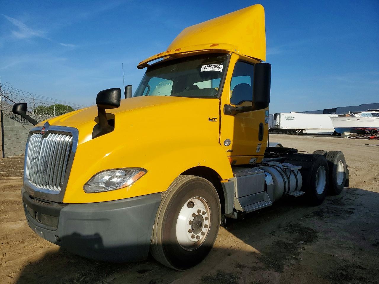 2020 International LT625 Semi Truck