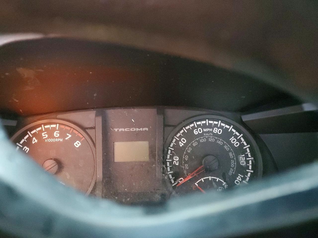 2017 Toyota Tacoma SR V6