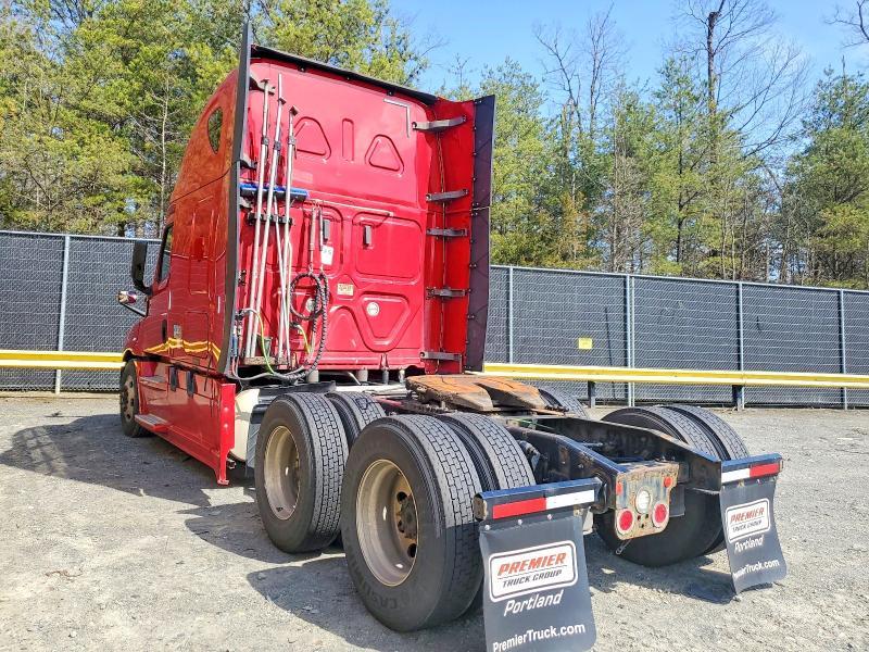 2019 Freightliner Cascadia 126 Semi Truck