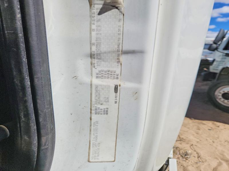 2016 Freightliner Cascadia 125 Semi Truck