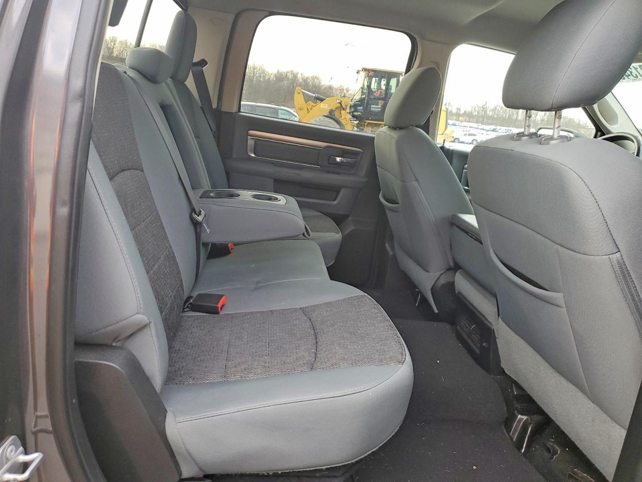 2015 Dodge RAM 1500 SLT