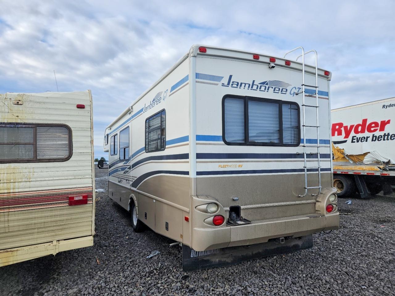 2004 Ford Econoline E450 Super Duty Cutaway Van