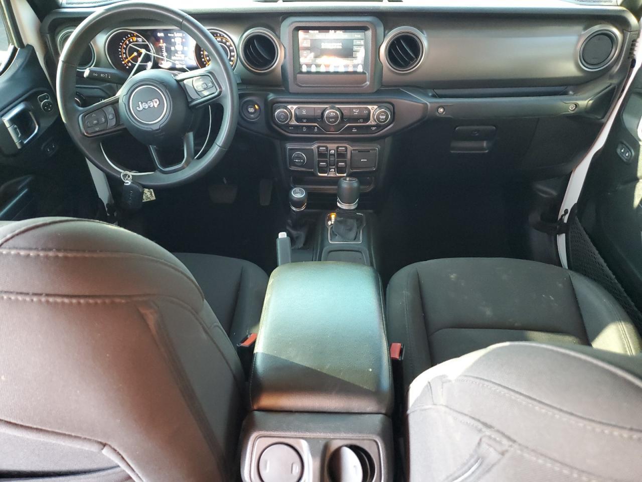 2023 Jeep Gladiator Sport