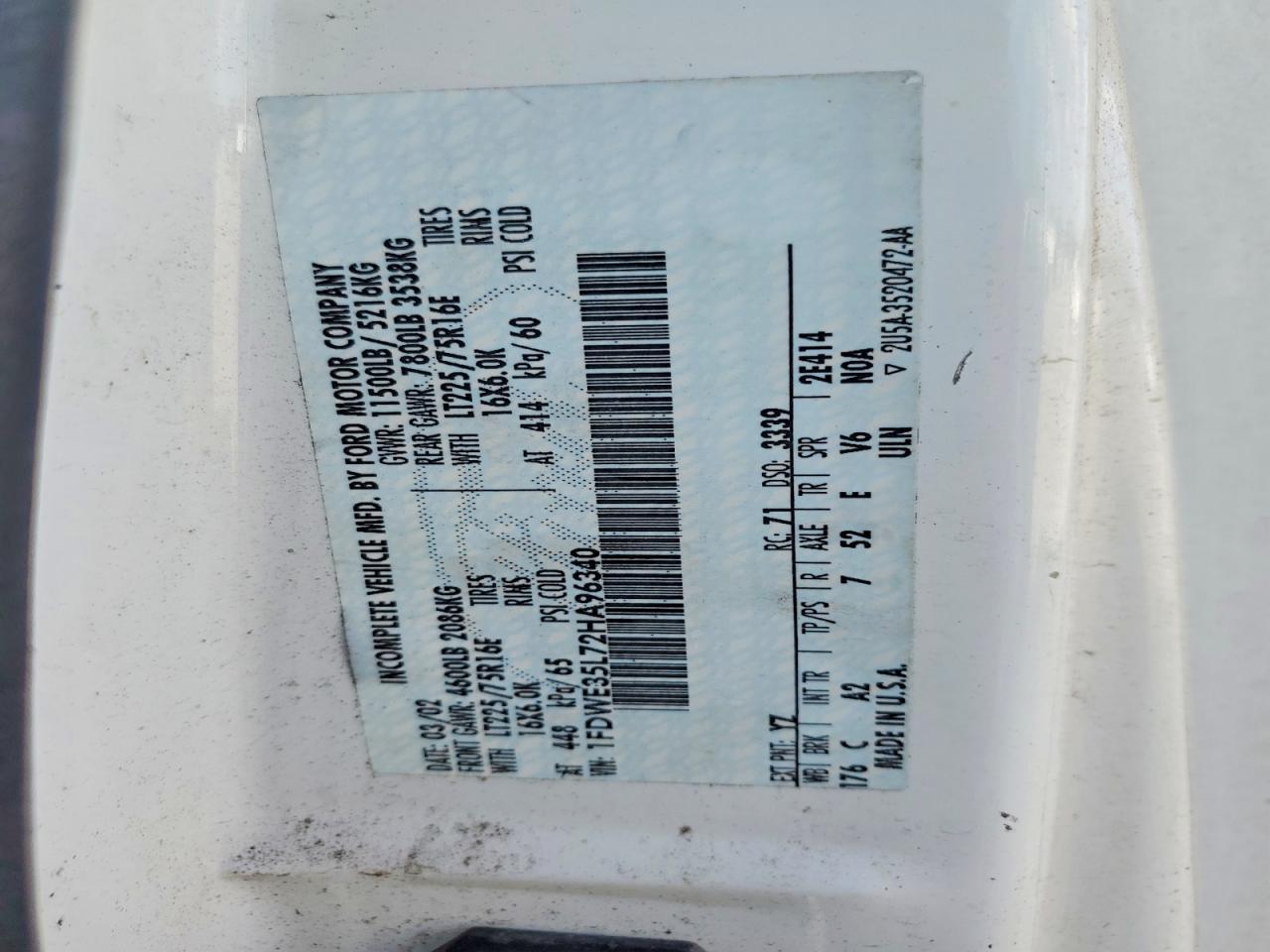 2002 Ford E350 BOX Truck