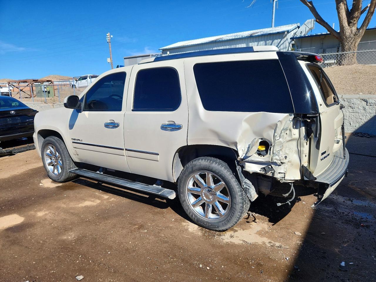 2011 GMC Yukon Denali