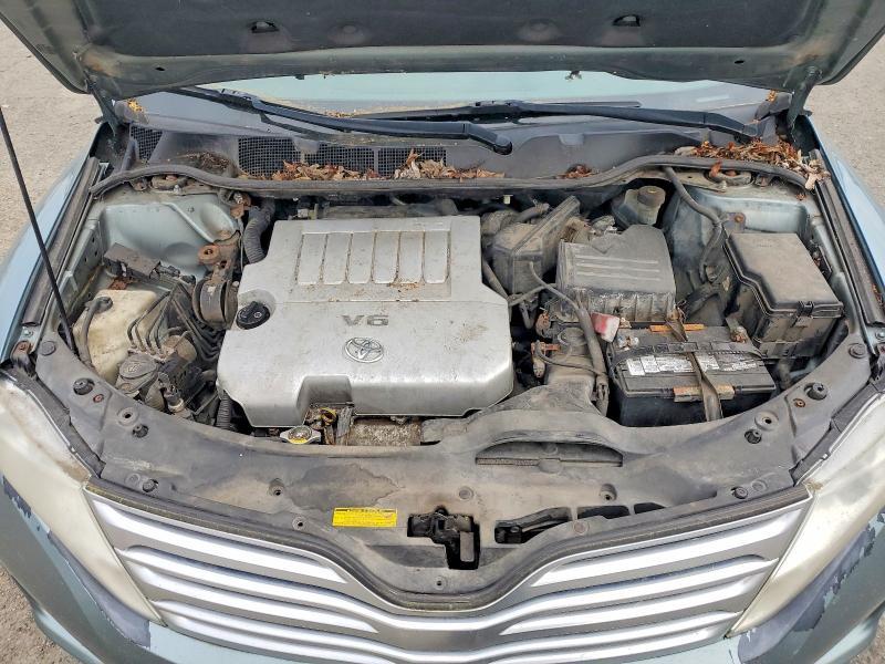 2010 Toyota Venza awd V6