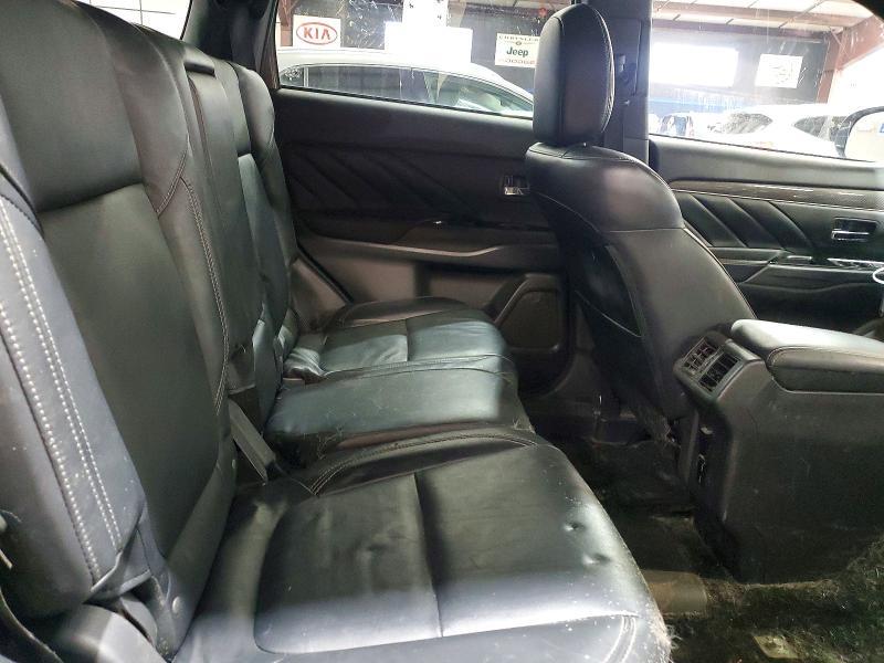2022 Mitsubishi Outlander sel