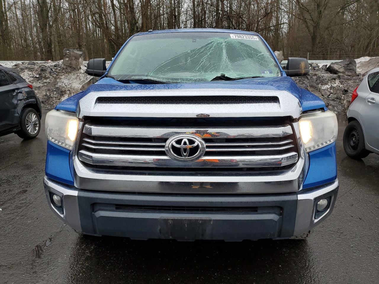 2017 Toyota Tundra SR5