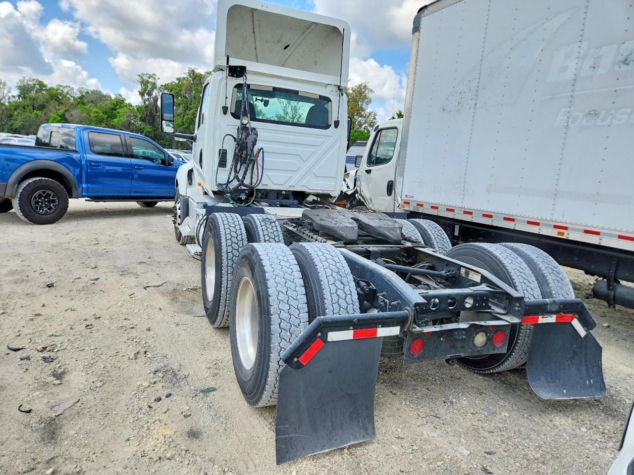 2019 International LT625 Semi Truck