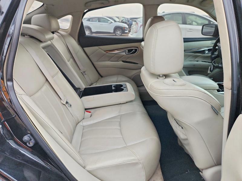 2011 Infiniti M37 x