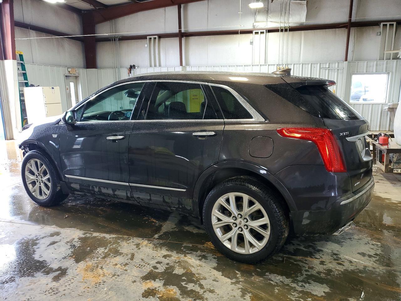 2017 Cadillac XT5 Premium Luxury