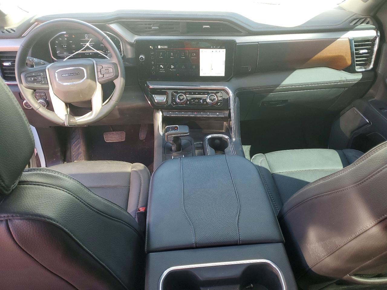 2024 GMC Sierra K1500 Denali