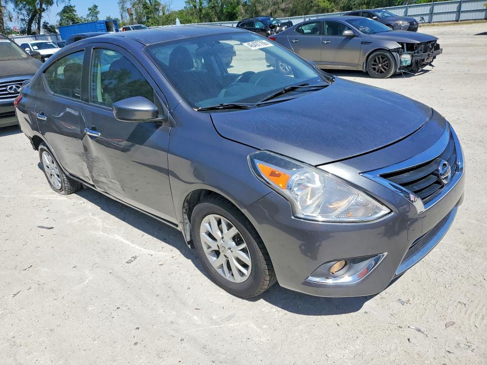 2017 Nissan Versa 1.6 s