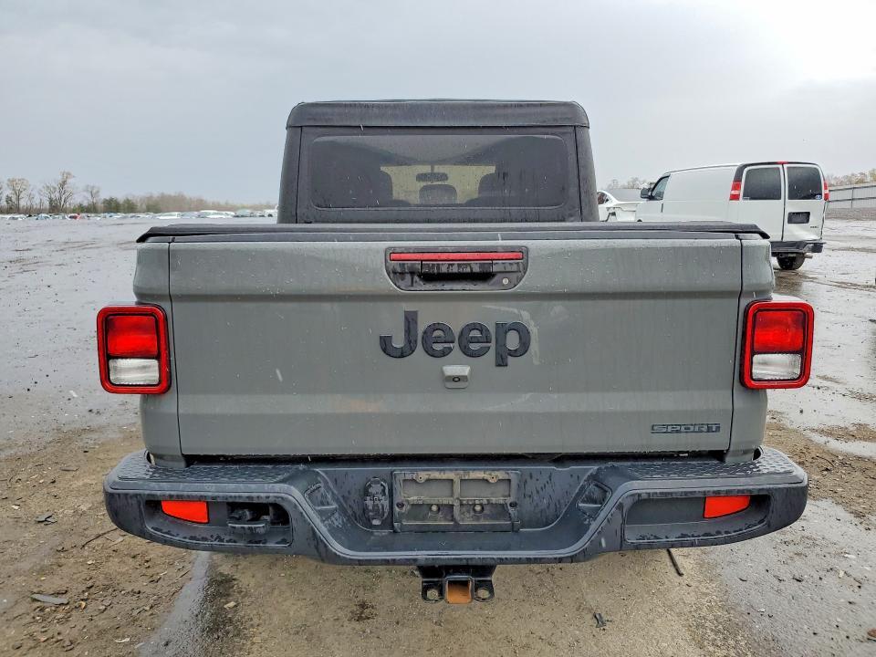 2020 Jeep Gladiator Sport