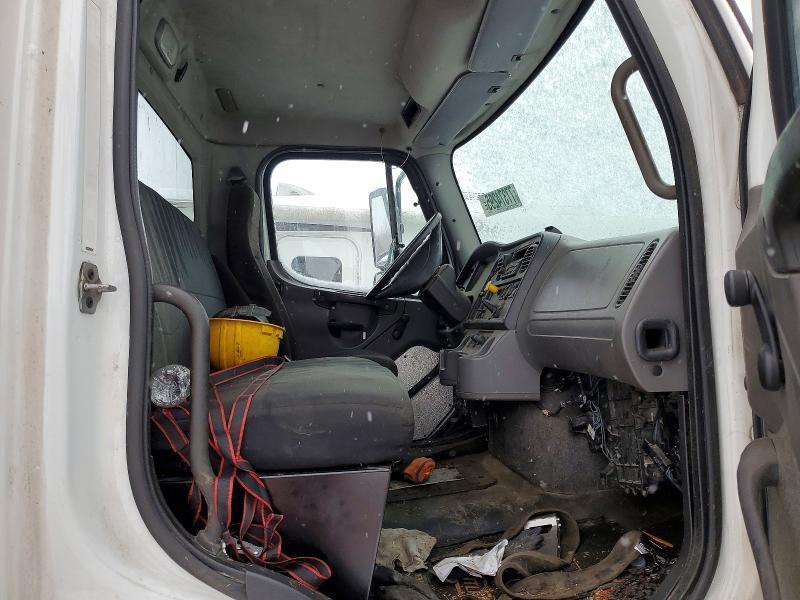 2013 Freightliner 114SD Grapple Truck
