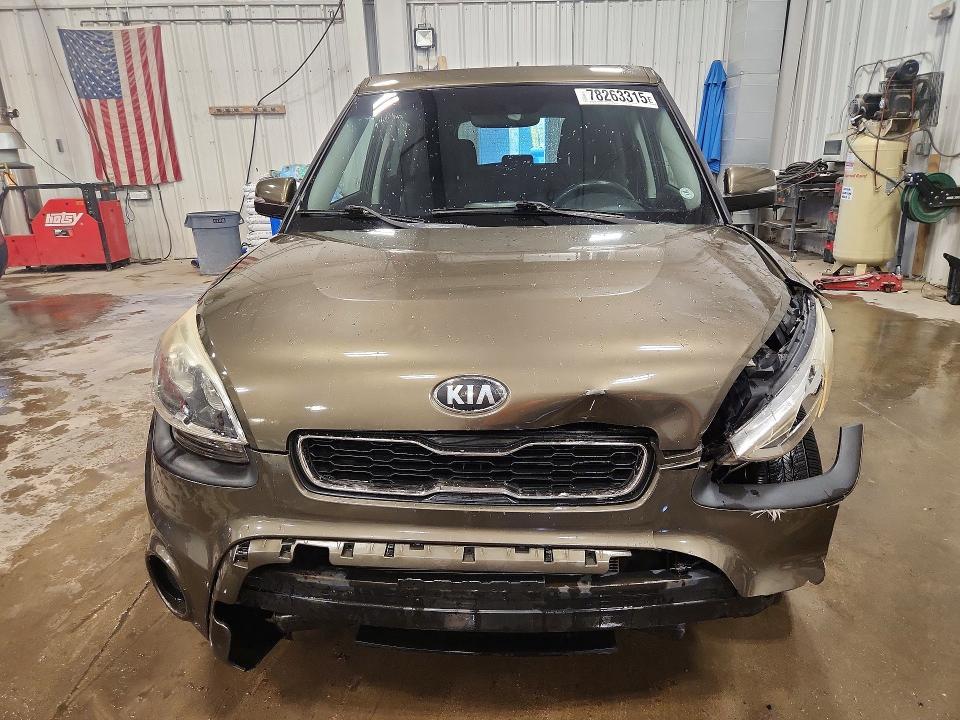 2013 KIA Soul +