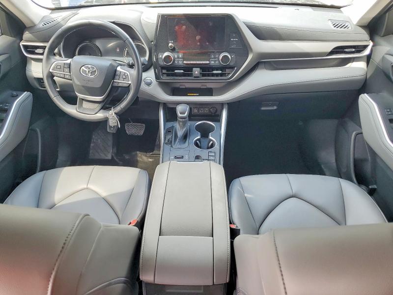 2023 Toyota Highlander Hybrid xle