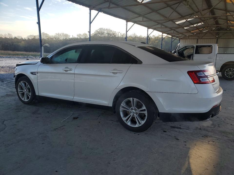 2016 Ford Taurus sel