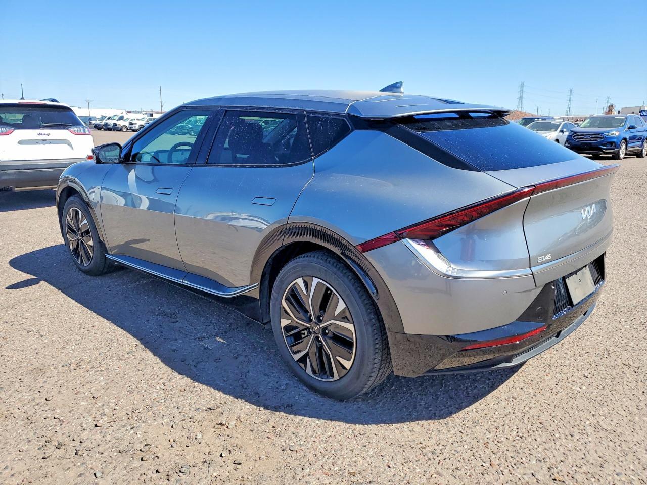 2023 KIA EV6 Wind