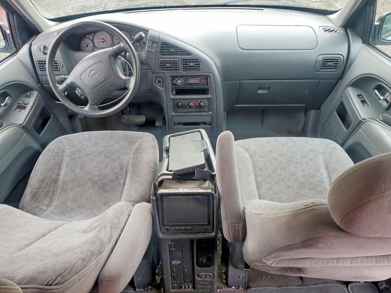 2001 Nissan Quest gxe