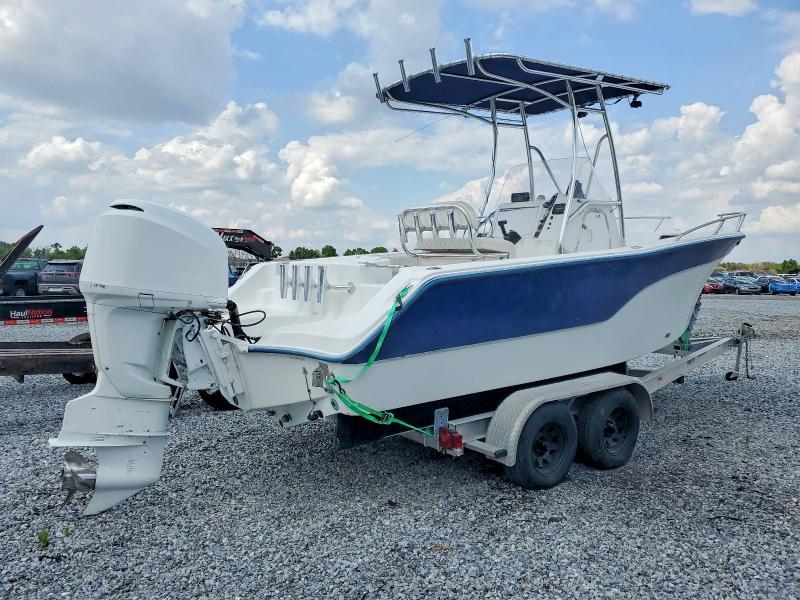 2003 Dynasty Boats Boat