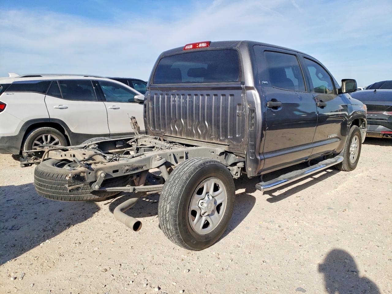 2015 Toyota Tundra SR5