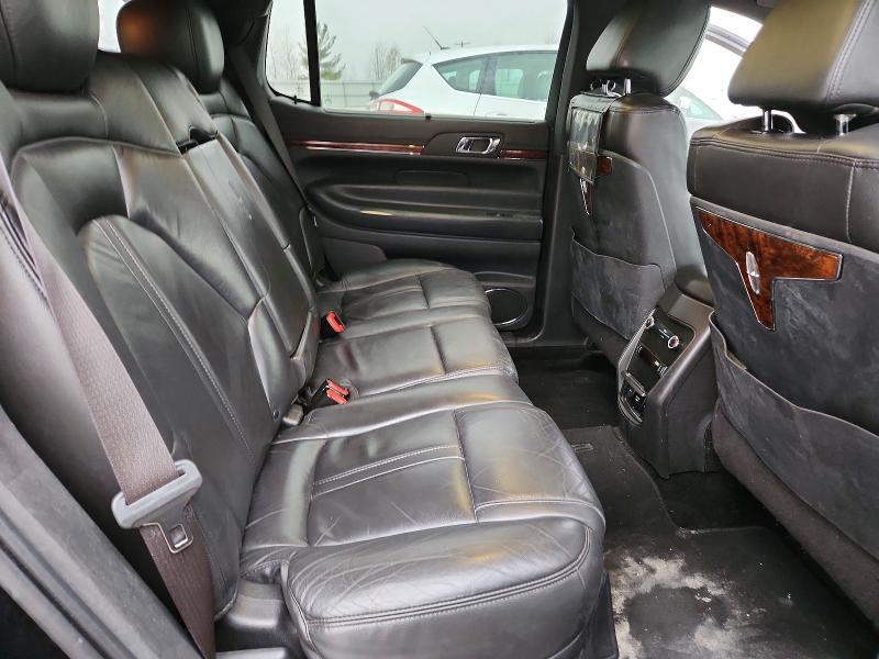 2017 Lincoln Townhouse MKT