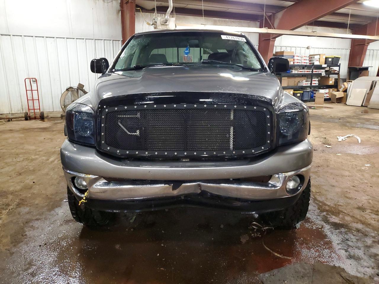 2006 Dodge RAM 2500 ST