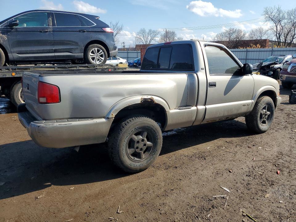 2000 Chevrolet S Truck S10