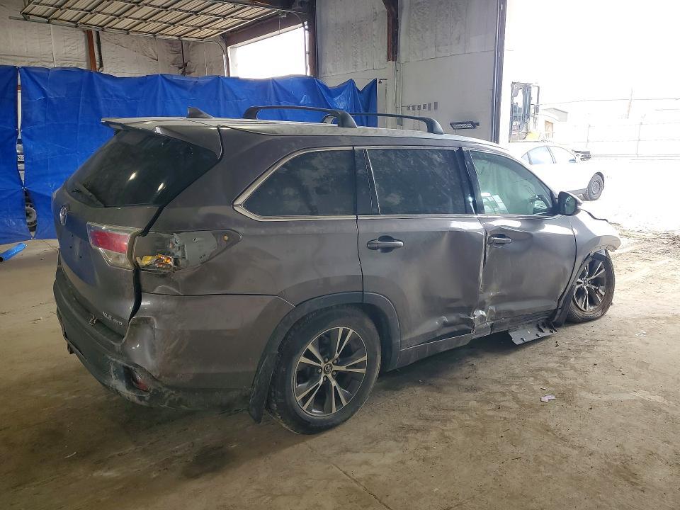 2016 Toyota Highlander xle
