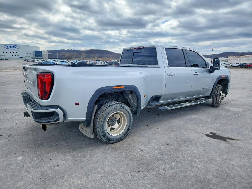 2022 GMC Sierra K3500 Denali
